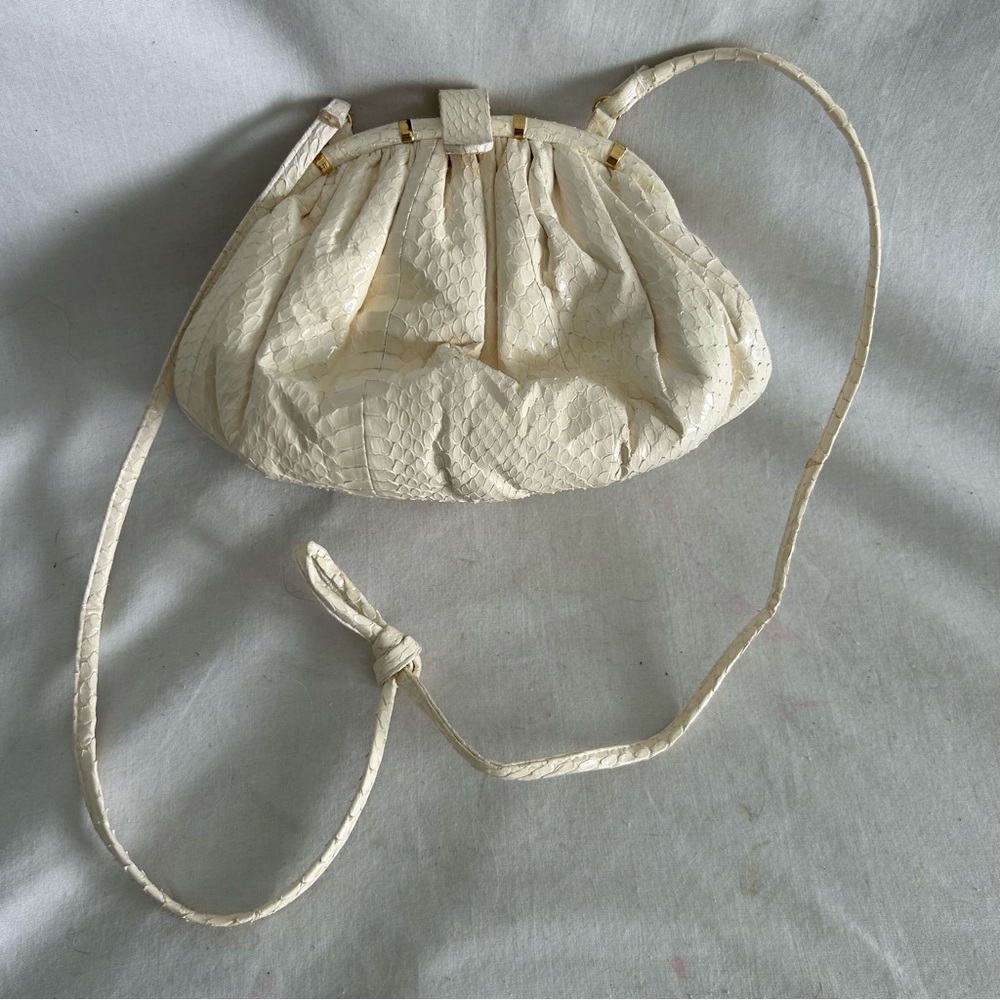 LISETTE Genuine Snakeskin Crossbody Bag Purse Cream Hinged Closure